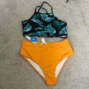 Cupshe High Waisted Women’s Palm Leaf Print Halter Bikini Hi Cut NWT NEW